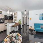 Beautiful In With Wifi Apartamento Pula