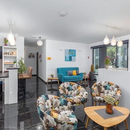 Cozy In With Wifi Пула